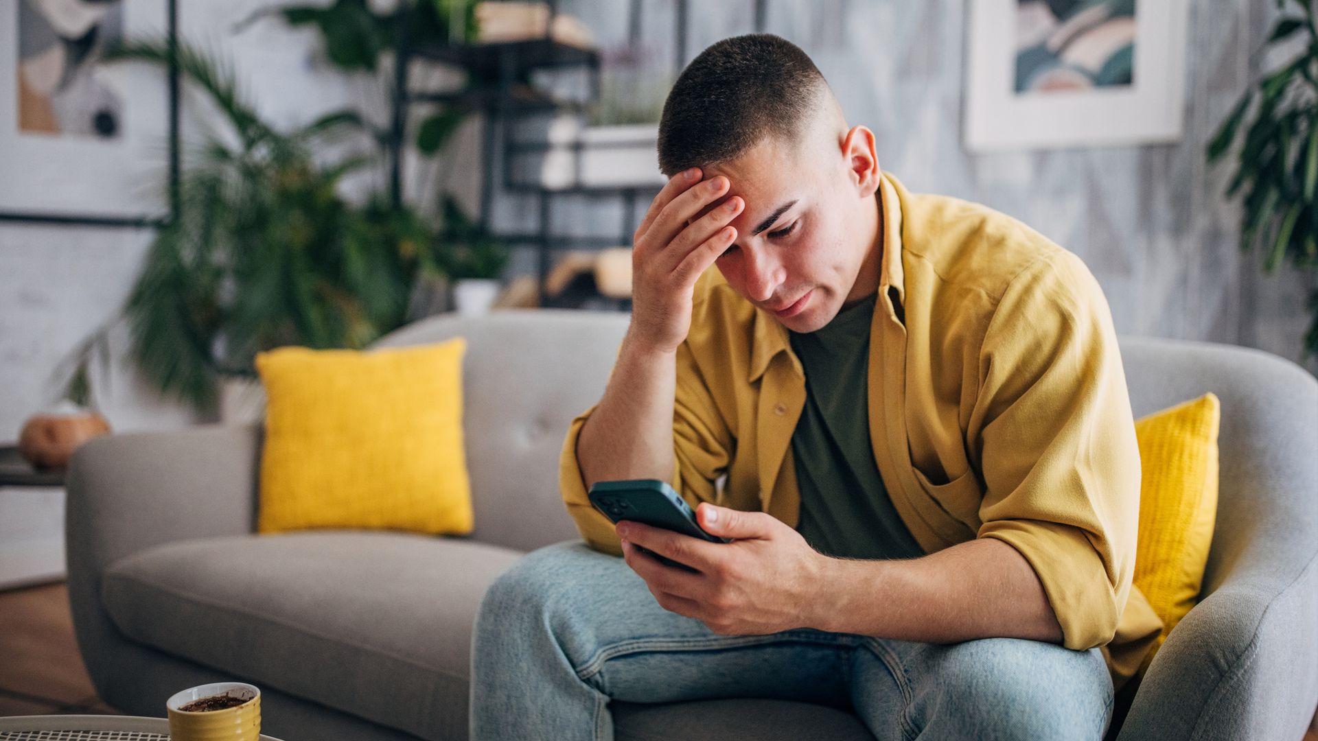 Infinite scrolling: The 'gateway to addiction' at the heart of the war on social media